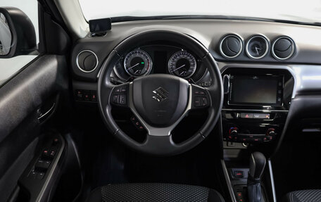 Suzuki Vitara II рестайлинг, 2021 год, 2 049 000 рублей, 10 фотография