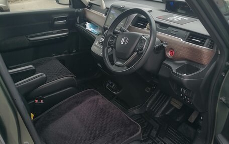 Honda Freed II, 2019 год, 2 150 000 рублей, 6 фотография