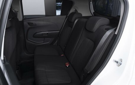 Chevrolet Aveo III, 2013 год, 992 000 рублей, 9 фотография