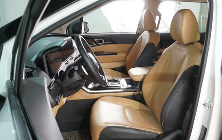 KIA Carnival, 2023 год, 5 850 000 рублей, 11 фотография