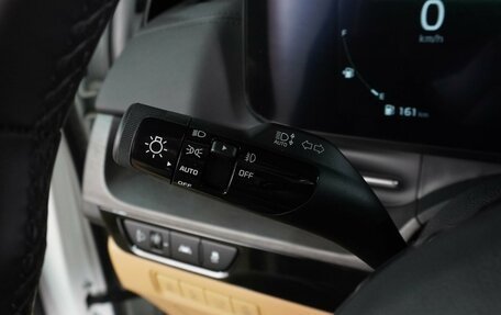 KIA Carnival, 2023 год, 5 850 000 рублей, 22 фотография