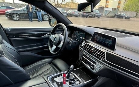 BMW 7 серия, 2016 год, 3 690 000 рублей, 14 фотография