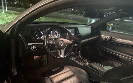 Mercedes-Benz E-Класс, 2011 год, 1 450 000 рублей, 6 фотография