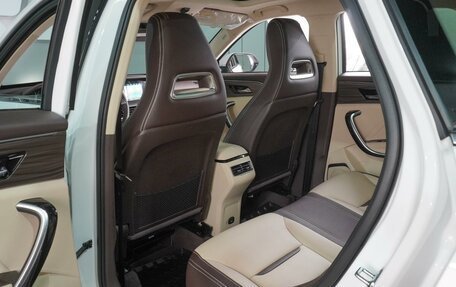 FAW Bestune T77, 2023 год, 2 049 000 рублей, 11 фотография