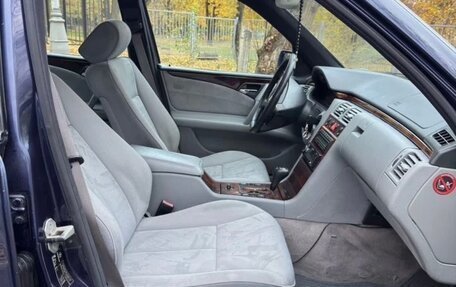 Mercedes-Benz E-Класс, 1999 год, 530 000 рублей, 15 фотография