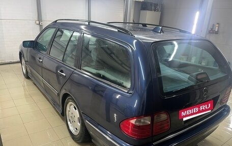 Mercedes-Benz E-Класс, 1999 год, 530 000 рублей, 9 фотография