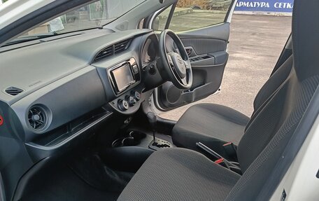 Toyota Vitz, 2019 год, 1 300 000 рублей, 10 фотография