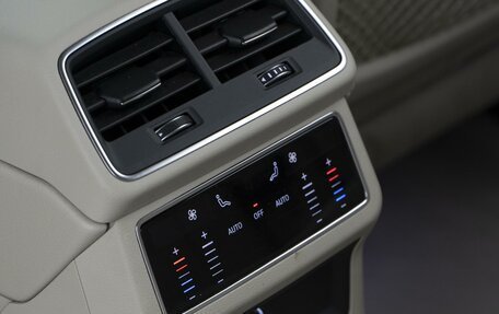 Audi A6, 2019 год, 3 789 925 рублей, 16 фотография