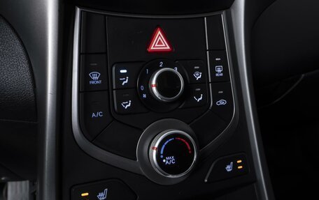 Hyundai Elantra V, 2015 год, 1 249 000 рублей, 15 фотография