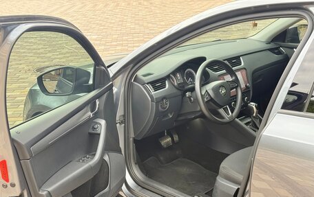 Skoda Octavia, 2017 год, 1 780 000 рублей, 25 фотография