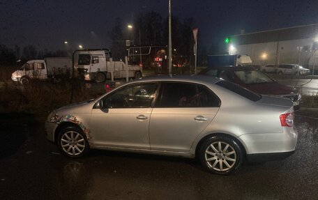 Volkswagen Jetta VI, 2008 год, 430 000 рублей, 4 фотография