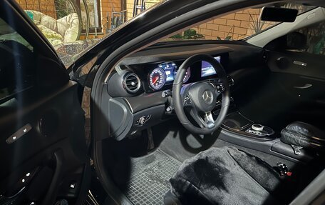 Mercedes-Benz E-Класс, 2017 год, 1 900 000 рублей, 6 фотография