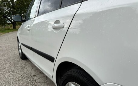 Skoda Fabia II, 2008 год, 560 000 рублей, 3 фотография