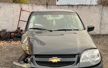 Chevrolet Niva I рестайлинг, 2020 год, 230 000 рублей, 1 фотография