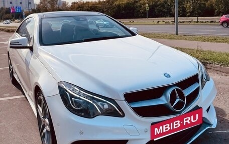 Mercedes-Benz E-Класс, 2015 год, 3 300 000 рублей, 13 фотография