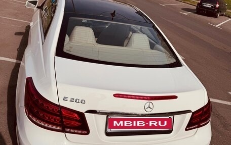 Mercedes-Benz E-Класс, 2015 год, 3 300 000 рублей, 4 фотография