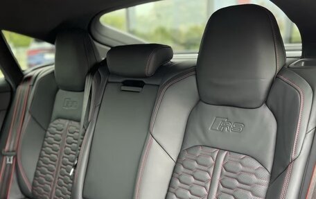 Audi RS 7, 2023 год, 19 000 000 рублей, 25 фотография