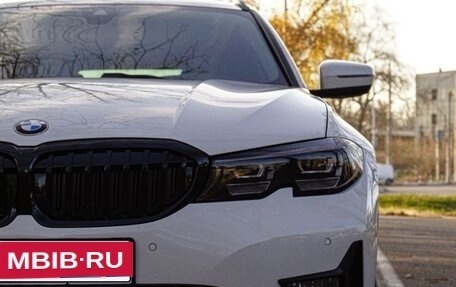 BMW 3 серия, 2019 год, 3 200 000 рублей, 3 фотография