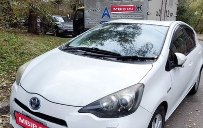 Toyota Aqua I, 2013 год, 730 000 рублей, 1 фотография