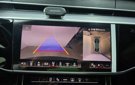 Audi A8, 2021 год, 5 200 000 рублей, 8 фотография