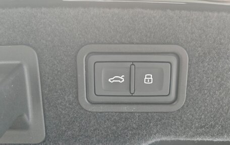 Audi A8, 2021 год, 5 200 000 рублей, 17 фотография