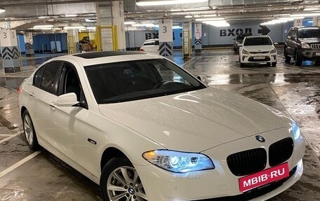 BMW 5 серия, 2011 год, 1 900 000 рублей, 1 фотография