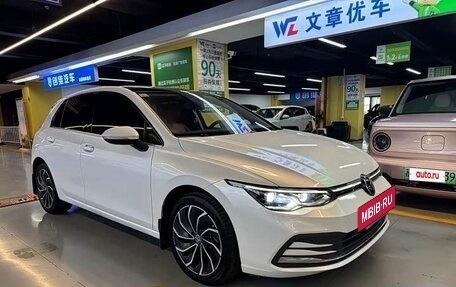 Volkswagen Golf VIII, 2021 год, 1 318 000 рублей, 3 фотография