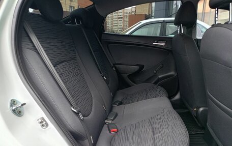 Hyundai Solaris II рестайлинг, 2015 год, 809 000 рублей, 15 фотография