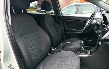 Hyundai Solaris II рестайлинг, 2015 год, 809 000 рублей, 14 фотография