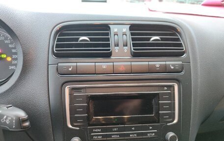 Volkswagen Polo VI (EU Market), 2018 год, 1 099 000 рублей, 21 фотография