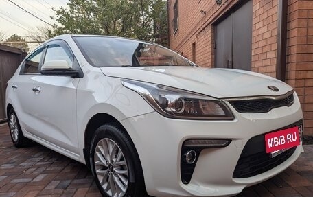 KIA Rio IV, 2017 год, 1 450 000 рублей, 3 фотография