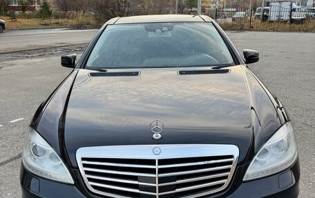 Mercedes-Benz S-Класс, 2010 год, 2 290 000 рублей, 3 фотография