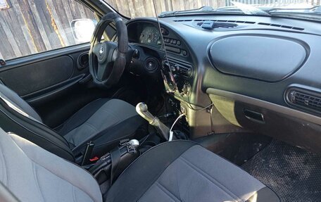 Chevrolet Niva I рестайлинг, 2010 год, 250 000 рублей, 10 фотография