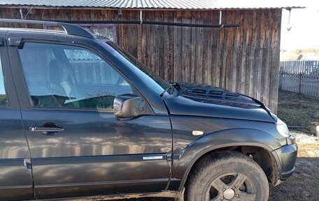 Chevrolet Niva I рестайлинг, 2010 год, 250 000 рублей, 6 фотография