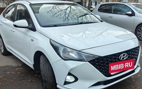 Hyundai Solaris II рестайлинг, 2020 год, 1 299 000 рублей, 9 фотография