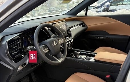 Lexus RX IV рестайлинг, 2025 год, 7 597 000 рублей, 6 фотография