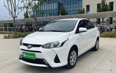 Toyota Yaris XP150 рестайлинг, 2021 год, 1 190 000 рублей, 1 фотография