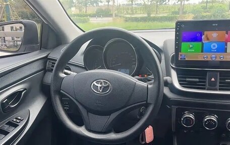 Toyota Yaris XP150 рестайлинг, 2021 год, 1 190 000 рублей, 5 фотография