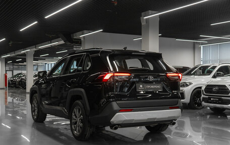 Toyota RAV4, 2025 год, 4 350 000 рублей, 4 фотография