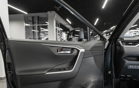 Toyota RAV4, 2025 год, 4 350 000 рублей, 14 фотография