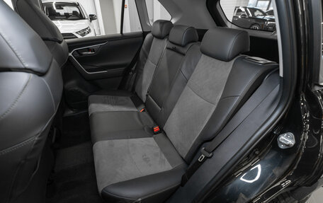 Toyota RAV4, 2025 год, 4 350 000 рублей, 13 фотография