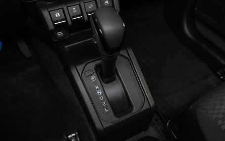 Suzuki Jimny, 2025 год, 3 700 000 рублей, 16 фотография