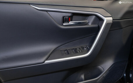 Toyota RAV4, 2025 год, 4 250 000 рублей, 15 фотография