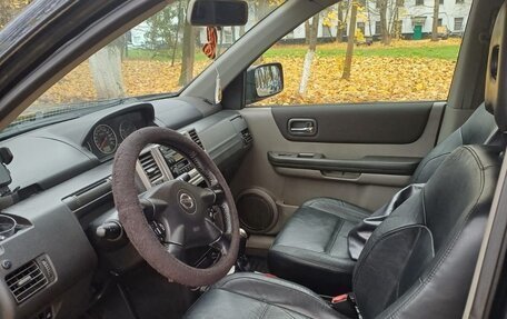 Nissan X-Trail, 2005 год, 650 000 рублей, 11 фотография
