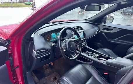 Jaguar F-Pace, 2016 год, 2 420 000 рублей, 12 фотография