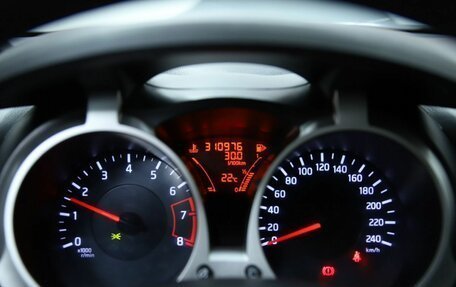 Nissan Juke II, 2012 год, 690 000 рублей, 15 фотография