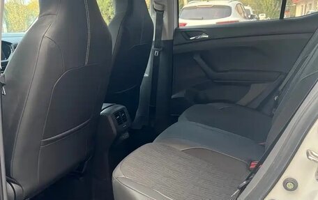 Volkswagen T-Cross I, 2022 год, 1 640 000 рублей, 8 фотография