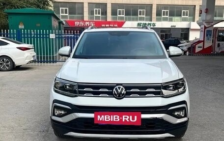 Volkswagen T-Cross I, 2022 год, 1 640 000 рублей, 2 фотография