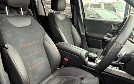 Mercedes-Benz GLB, 2021 год, 1 800 000 рублей, 8 фотография