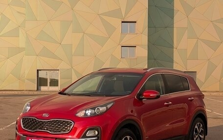 KIA Sportage IV рестайлинг, 2021 год, 2 720 000 рублей, 1 фотография